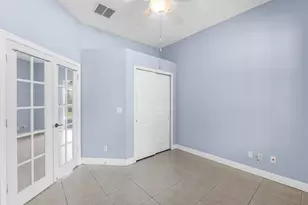 615 NE Canoe Park Cir, Port Saint Lucie, FL 34983 - Photo 7