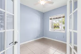 615 NE Canoe Park Cir, Port Saint Lucie, FL 34983 - Photo 5