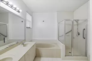 15062 SW 11th St, Miami, FL 33194 - Photo 29