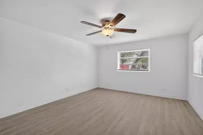 3600 SW 46th Avenue, West Park, FL 33023 - Photo 9