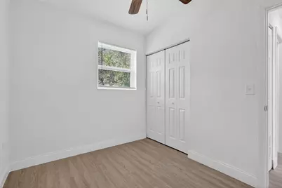 3600 SW 46th Avenue, West Park, FL 33023 - Photo 17