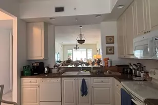 24 Harbour Isle Dr W, Fort Pierce, FL 34949 - Photo 1