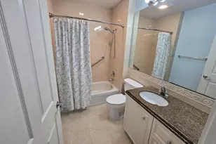 22 Harbour Isle Dr W, Fort Pierce, FL 34949 - Photo 21