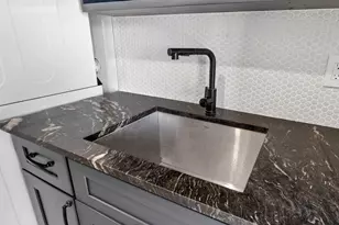 1382 N Mangonia Dr, West Palm Beach, FL 33401 - Photo 37