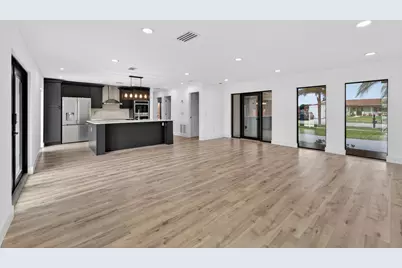 1382 N Mangonia Drive, West Palm Beach, FL 33401 - Photo 9