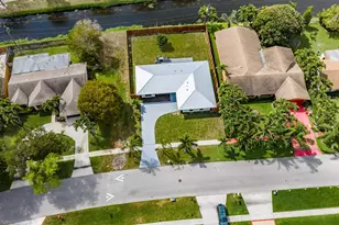 1382 N Mangonia Dr, West Palm Beach, FL 33401 - Photo 3