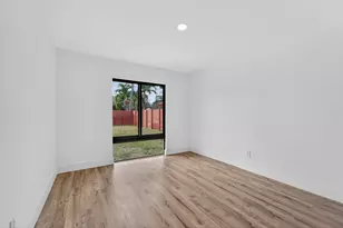 1382 N Mangonia Dr, West Palm Beach, FL 33401 - Photo 29