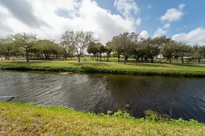 1382 N Mangonia Drive, West Palm Beach, FL 33401 - Photo 45