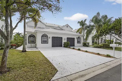 10726 Pelican Drive, Wellington, FL 33414 - Photo 3