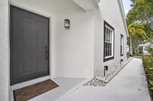 10726 Pelican Dr, Wellington, FL 33414 - Photo 5