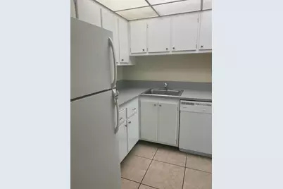 409 Executive Center Drive #211, West Palm Beach, FL 33401 - Photo 7