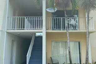 409 Executive Center Dr, West Palm Beach, FL 33401 - Photo 21