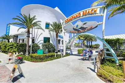 100 SE 6th Avenue #303, Pompano Beach, FL 33060 - Photo 35