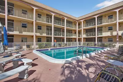 100 SE 6th Avenue #303, Pompano Beach, FL 33060 - Photo 3