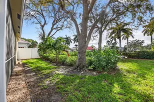 13567 Weyburne Dr, Delray Beach, FL 33446 - Photo 51