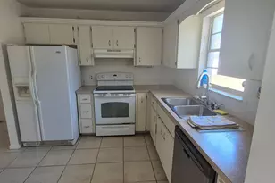 1701 NE 16th Dr, Jensen Beach, FL 34957 - Photo 3