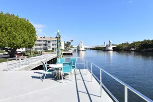 150 Horizons E, Boynton Beach, FL 33435 - Photo 23