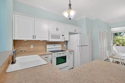 523 NW San Remo Circle, Port Saint Lucie, FL 34986 - Photo 9