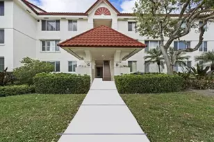 108 Half Moon Cir, Hypoluxo, FL 33462 - Photo 19