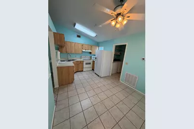 6851 NW Jorgensen Road, Port Saint Lucie, FL 34983 - Photo 5