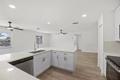 218 Las Palmas Street, Royal Palm Beach, FL 33411 - Photo 19