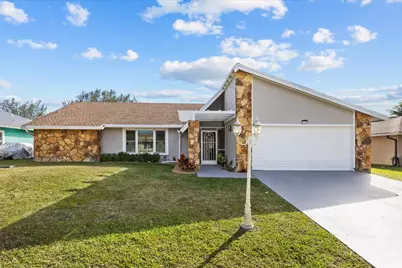 218 Las Palmas Street, Royal Palm Beach, FL 33411 - Photo 5