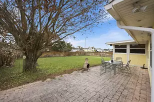 798 SW Carmelite St, Port Saint Lucie, FL 34983 - Photo 21