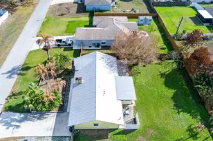 798 SW Carmelite St, Port Saint Lucie, FL 34983 - Photo 7