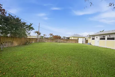 798 SW Carmelite Street, Port Saint Lucie, FL 34983 - Photo 23