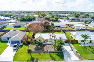 798 SW Carmelite St, Port Saint Lucie, FL 34983 - Photo 15