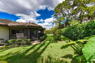 493 Forestview Dr, Atlantis, FL 33462 - Photo 5