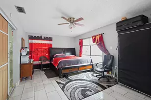 1301 SW 75th Ave, North Lauderdale, FL 33068 - Photo 25