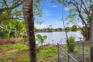 1301 SW 75th Ave, North Lauderdale, FL 33068 - Photo 33