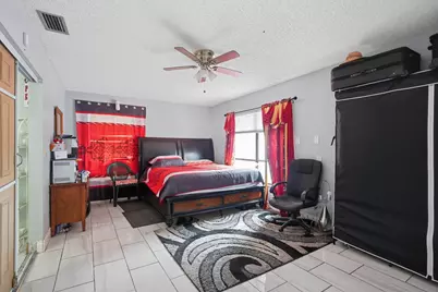 1301 SW 75th Avenue, North Lauderdale, FL 33068 - Photo 23