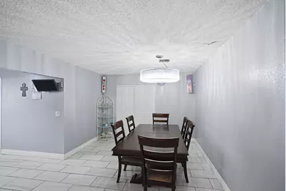 1301 SW 75th Avenue, North Lauderdale, FL 33068 - Photo 5