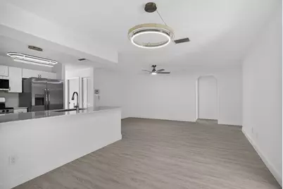 129 Bilbao Street, Royal Palm Beach, FL 33411 - Photo 15