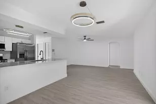 129 Bilbao St, Royal Palm Beach, FL 33411 - Photo 15