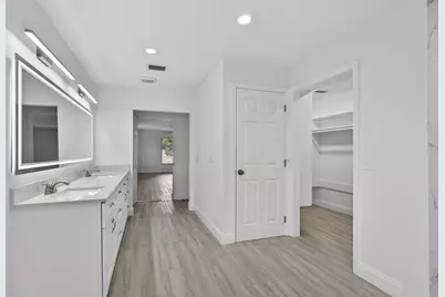 129 Bilbao Street, Royal Palm Beach, FL 33411 - Photo 23