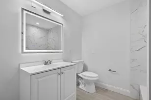 129 Bilbao St, Royal Palm Beach, FL 33411 - Photo 25