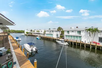 1037 Boca Cove Lane, Highland Beach, FL 33487 - Photo 15