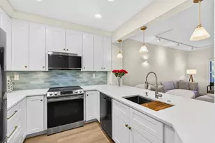 400 Uno Lago Dr, Juno Beach, FL 33408 - Photo 11