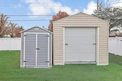 1066 SW Coleman Avenue, Port Saint Lucie, FL 34953 - Photo 21