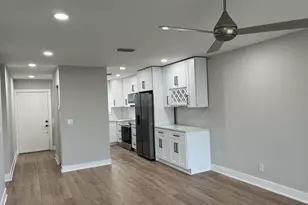 18081 SE Country Club Dr, Jupiter, FL 33469 - Photo 7