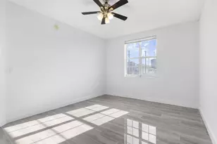 616 Clearwater Park Rd, West Palm Beach, FL 33401 - Photo 11