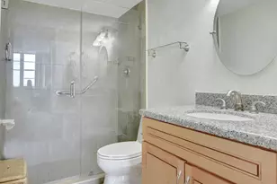 2121 N Ocean Blvd, Boca Raton, FL 33431 - Photo 21