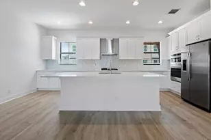 12621 Machiavelli Way, Palm Beach Gardens, FL 33418 - Photo 1