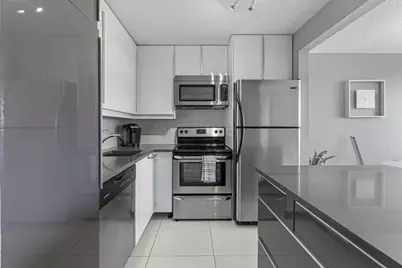 1830 Embassy Drive #613, West Palm Beach, FL 33401 - Photo 7