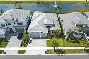 9933 Migration Pt, Palm Beach Gardens, FL 33412 - Photo 1