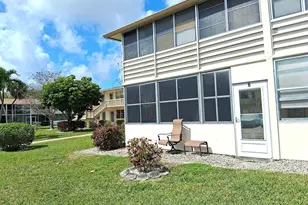 6 Northampton, West Palm Beach, FL 33417 - Photo 17