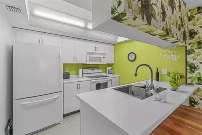 154 Waterside Drive #154, Hypoluxo, FL 33462 - Photo 7